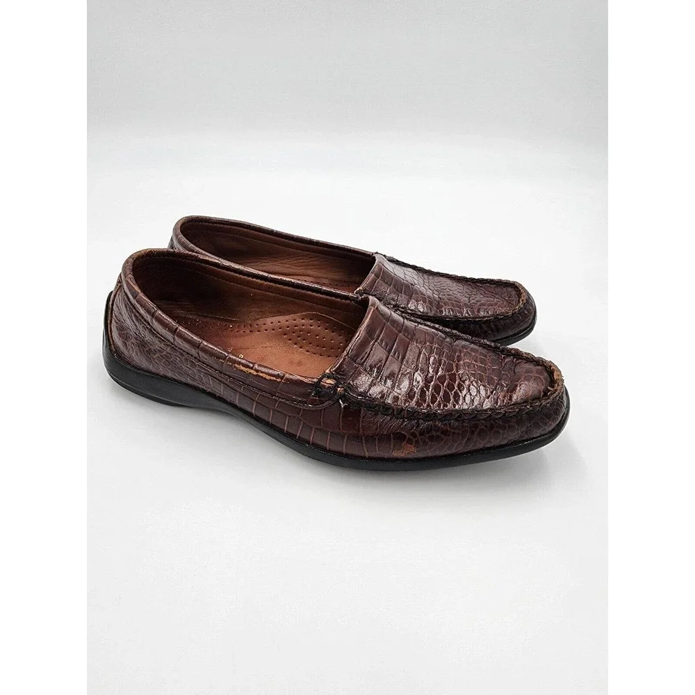 Allen Edmonds Brown Croc-Embossed Leather Loafers